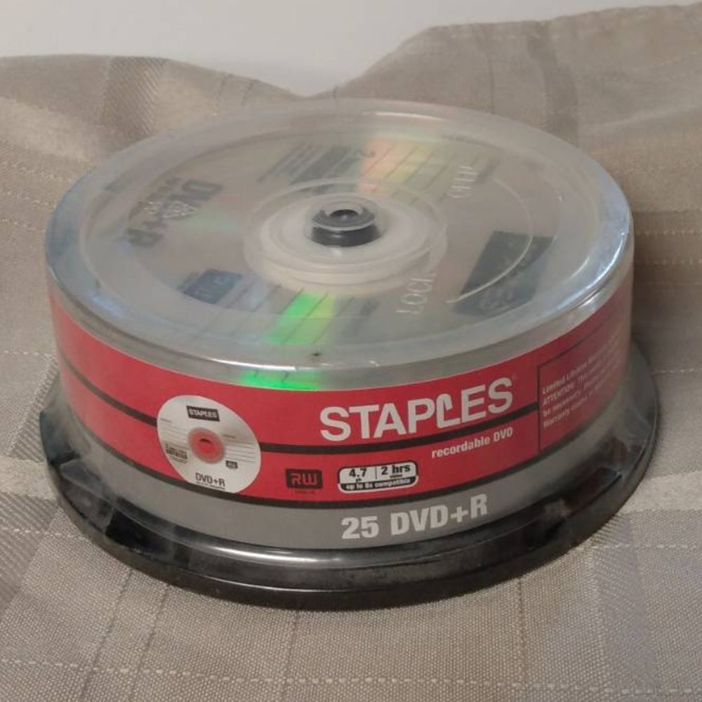 DVD+R blank disc by Staples, 25pk, new/sealed